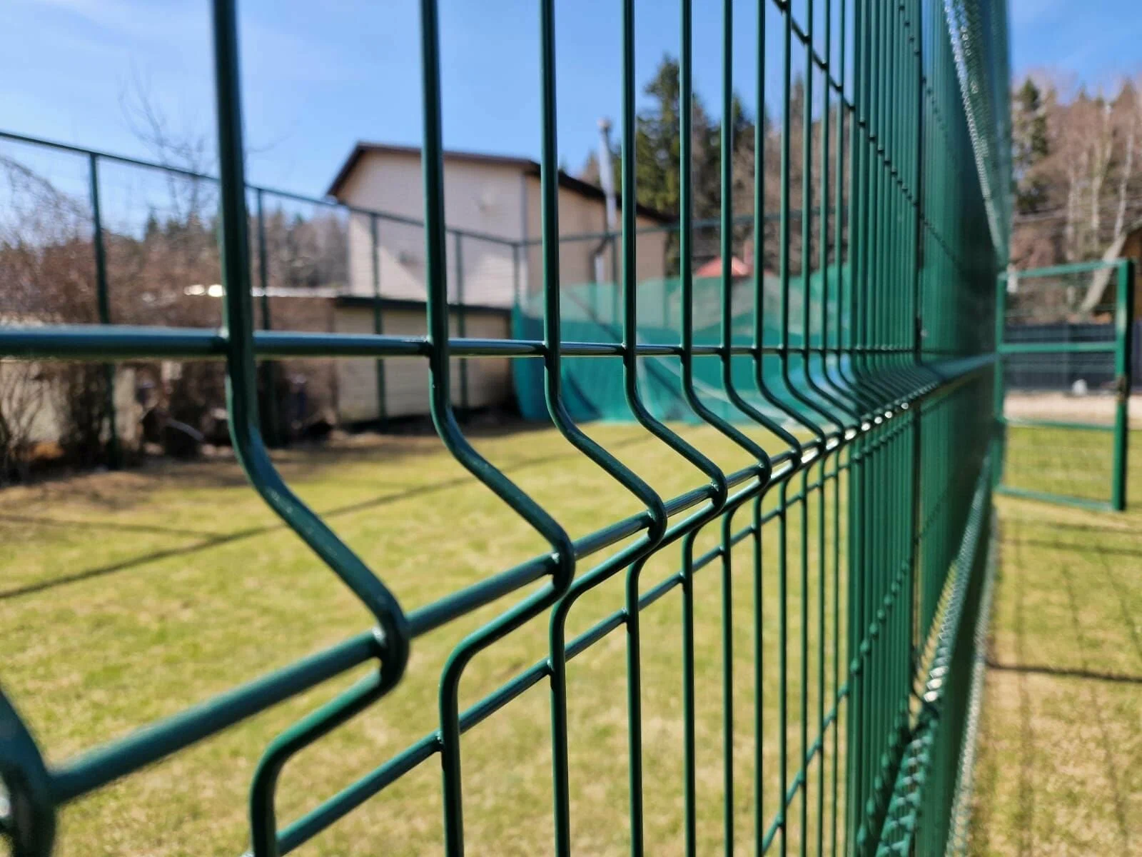 Забор из 3D-сетки